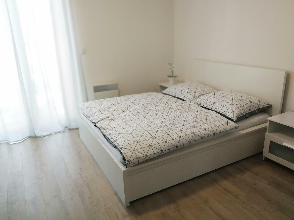 Apartman Sun Долні-Морава Екстер'єр фото